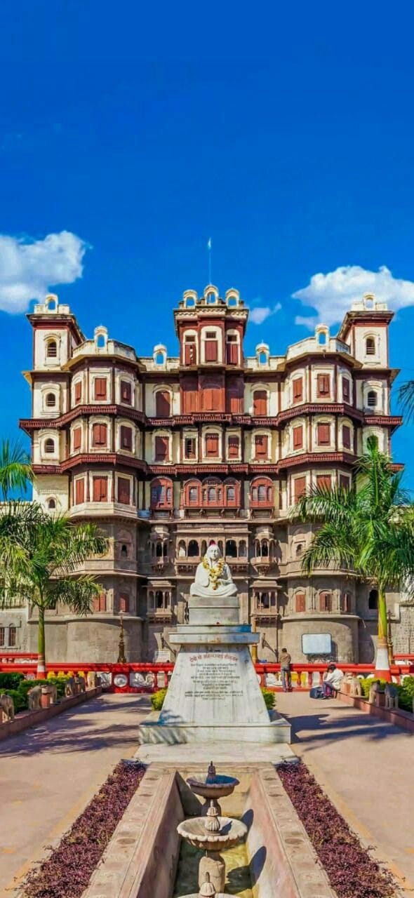 Indore a Vibe of India. What makes this city so special ? Let’s find