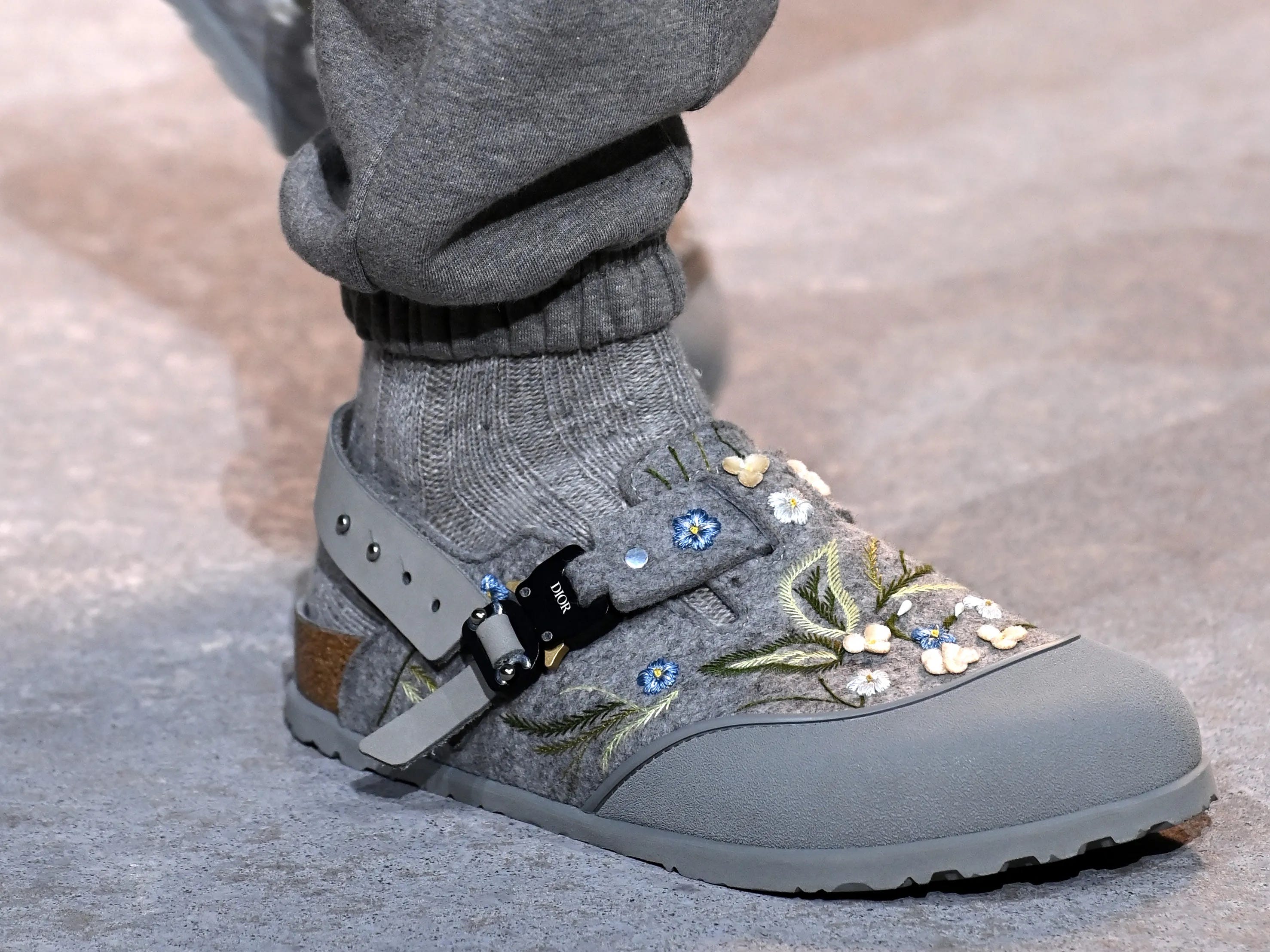 Lvmh sneakers deals