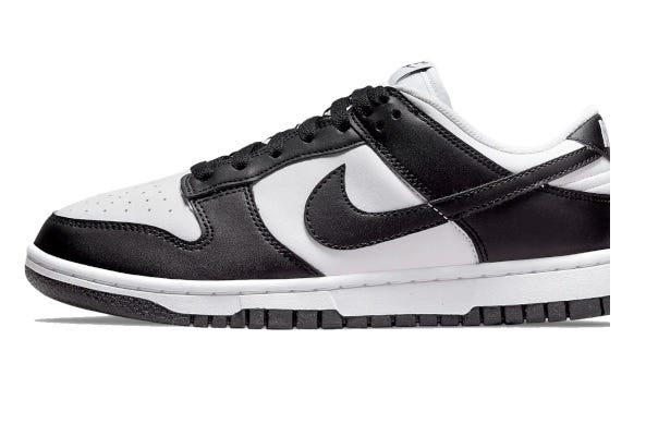 dunk low black white size 12