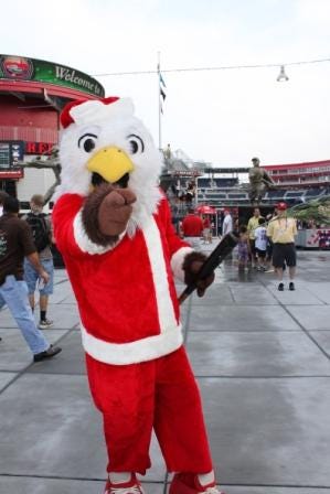 Screech the Nationals Mascot Goes GLOBAL for the 4th of July 