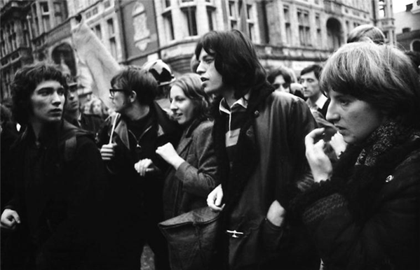 Quem é o Street Fighting Man do Rolling Stones?