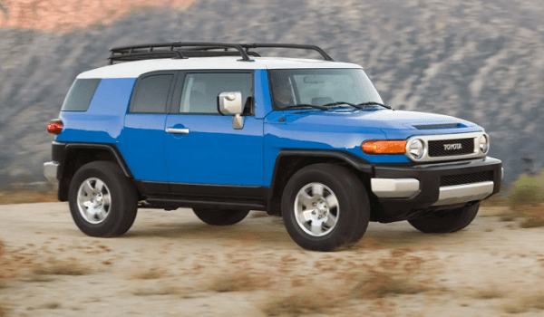 Best and Worst Toyota FJ Cruiser Years (Which to Avoid) | by Car Names ...