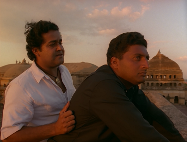 Aayirathil Oruvan (1965): Thousand Shades of MGR