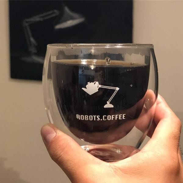 ロボットコーヒー店オープン、人工知能が作る味は？