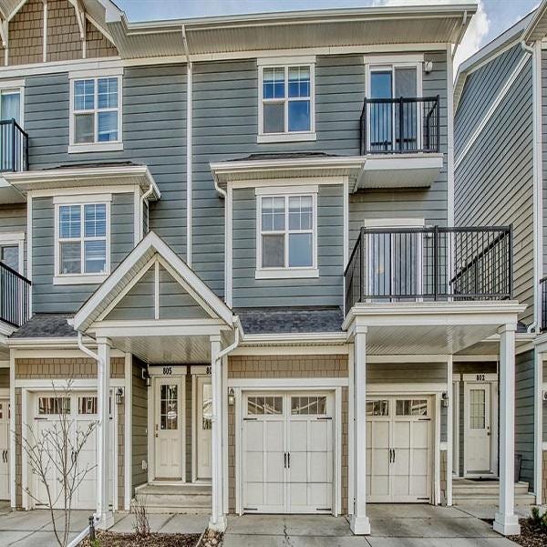 Find Your Dream Home in Sage Hill Houses for Sale in a Tranquil