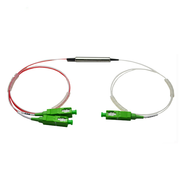 1×2 CWDM: Efficient Solution for Optical Signal Multiplexing and Demultiplexing