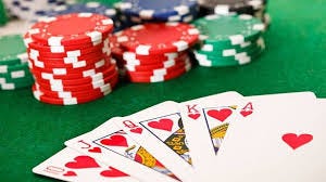 A importância do raciocínio lógico no poker