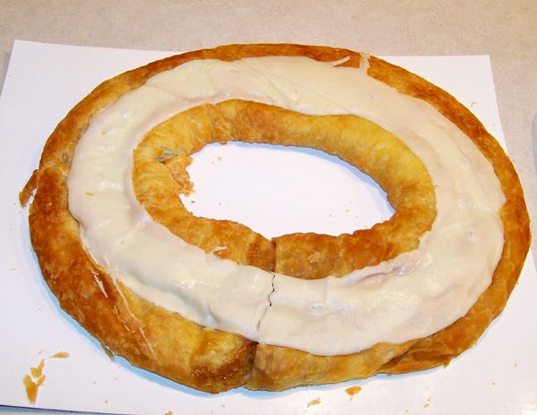 Kringle, the Wisconsin treat that you can make for the holidays
