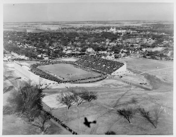 A black and white photo of Memorial Stadium in 1925.