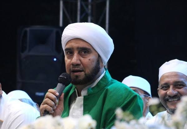 Jember Berselawat: Konsolidasi Umat