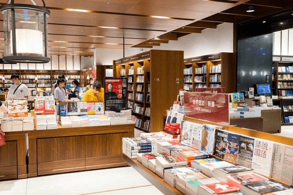 Top Book Publishers in England Every New Author Should Know