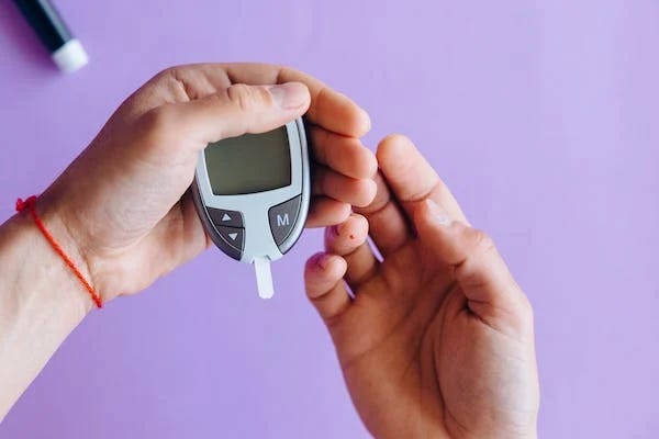 how-does-losing-weight-help-lower-your-blood-pressure-by-moin-memon