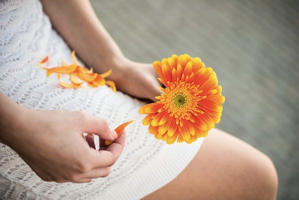 💔 I Knew Something Was Off — How I Discovered the Truth About My Partner’s Secret Life