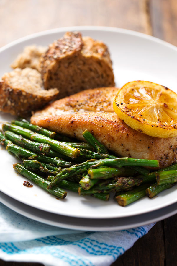 5 Ingredient Lemon Chicken With Asparagus