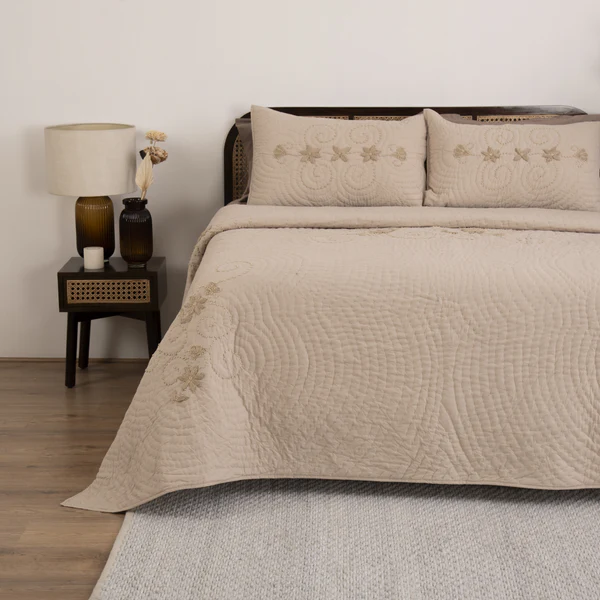 Buy Bedding Sets, Cushion Covers, and Table Mats Online from Houmn