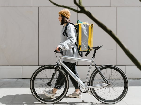 The Ultimate Buying Guide for the Best Electric Bike for Delivery Jobs | by  BestEbikeClub | Medium