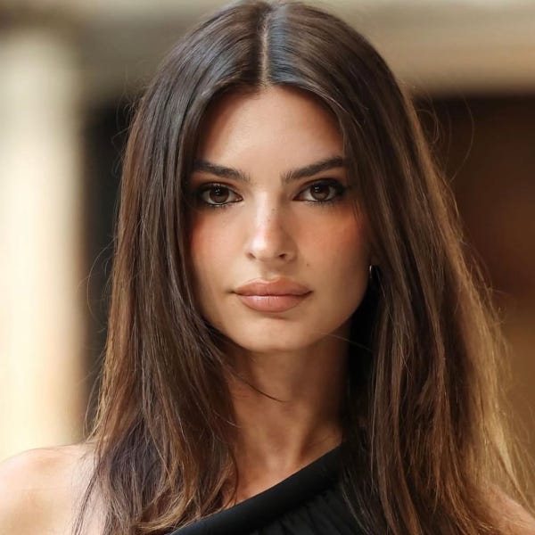 Resumo do livro My Body (Emily Ratajkowski / EmRata)