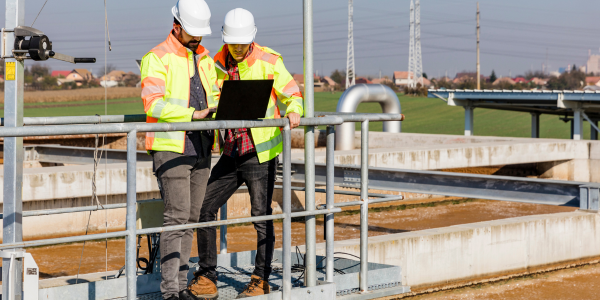 How to Choose the Right Industrial Wastewater Treatment Solution Provider