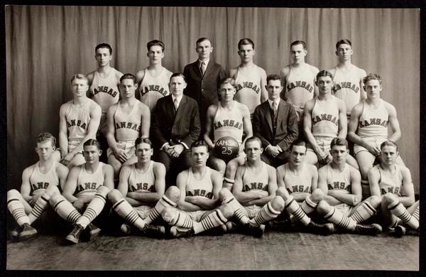 A black and white photo of the 1924-25 KU men's basketball team.