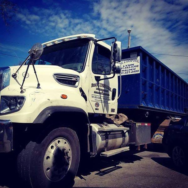 Driveway Dumpster Rentals Made Easy Lynn’s Top Choice for Waste