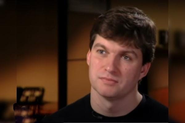 Michael Burry Biography 2023 — American Hedge Fund Manager ...