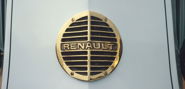 Tracing the Transformative Journey of Renault's Emblem Through Time