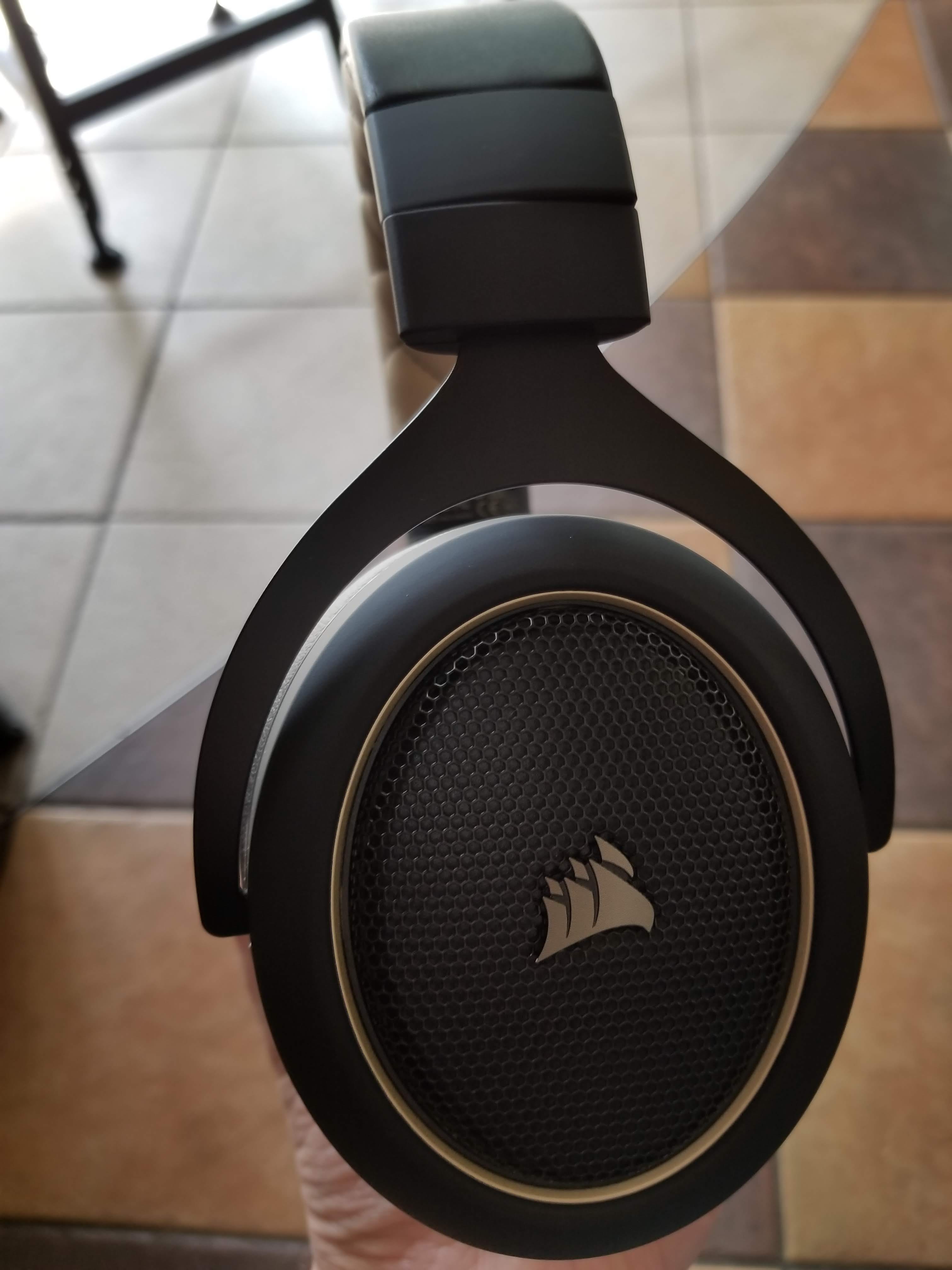 Corsair HS70 Wireless Gaming Headset Review | by Alex Rowe | Medium