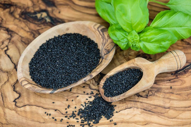 Understanding Basil Seeds — The Superfood You Need