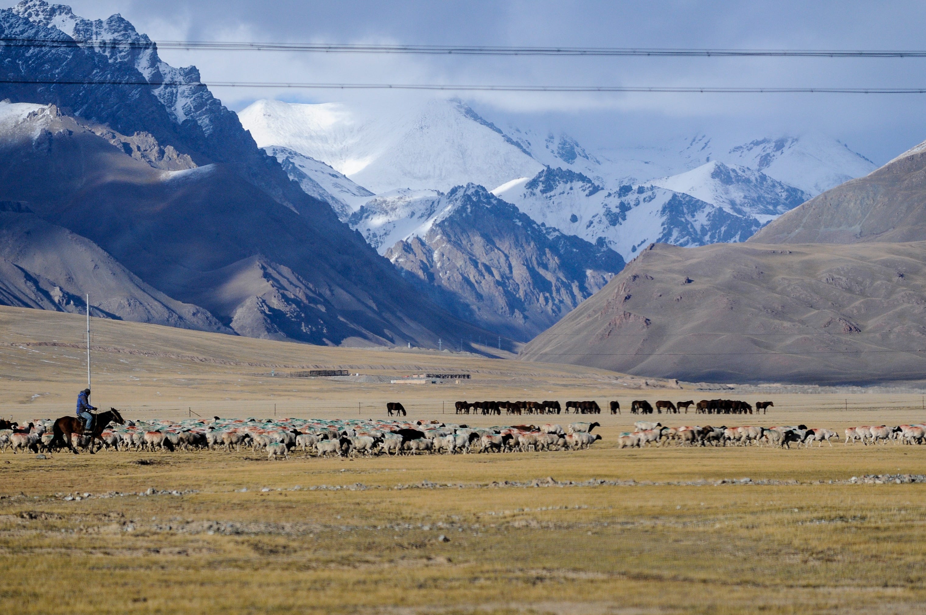 Xinjiang — The Western Frontier of China, by Daniel Hu