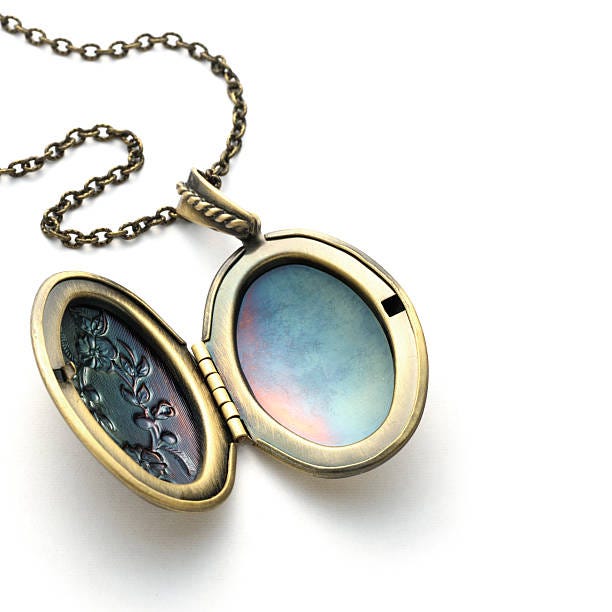 How To Know If A Necklace Is a Real Gold by Jack Reay Medium