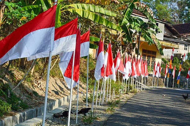 Kemerdekaan yang Terjajah: Mencari Makna Sejati Kebebasan