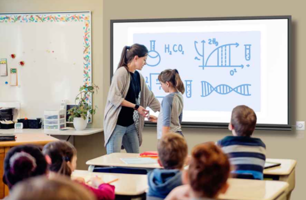 Best Interactive Whiteboards for Schools in Panchkula: Transforming Modern Classrooms with Onfinity…
