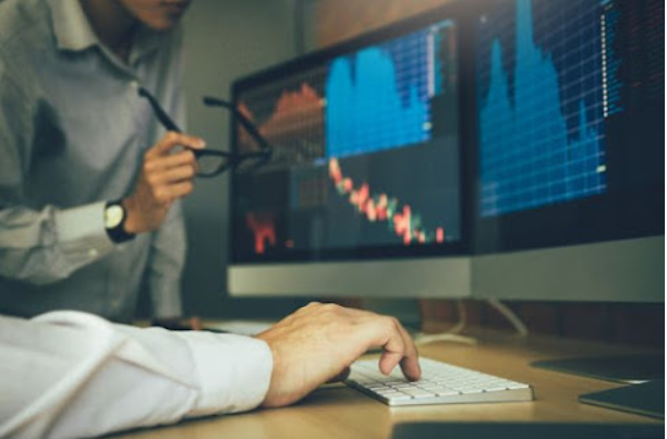 WHICH STOCK BROKER IS BEST IN INDIA FOR LONG TERM intelligence overview