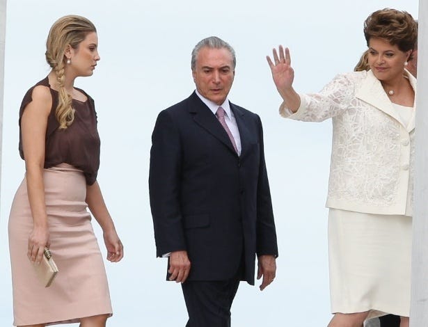 Porque Michel Temer não cai