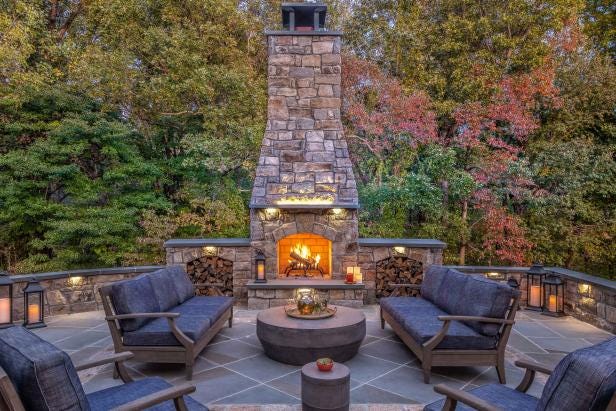 Find a Custom Outdoor Fireplace in Long Island