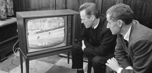 De schrijvende journalist en de televisie | by Vera Kaai | Medium