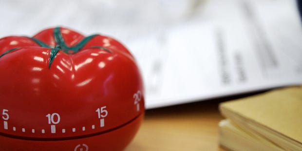 Phương Pháp Quả Cà Chua Pomodoro - Làm Việc Hiệu Quả Hơn Mỗi lần hoàn thành một Pomodoro, bạn có cảm giác đã “chiến thắng” một chặng nhỏ, tạo cảm giác tiến bộ liên tục.