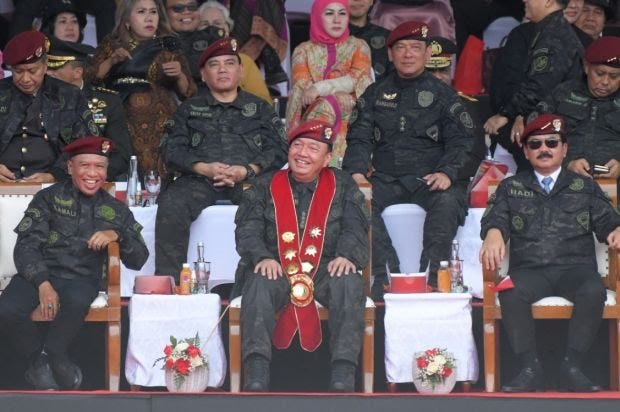 Budi Gunawan (tengah), Kepala Badan Intelijen Negara per tulisan ini terbit. Humas BIN.
