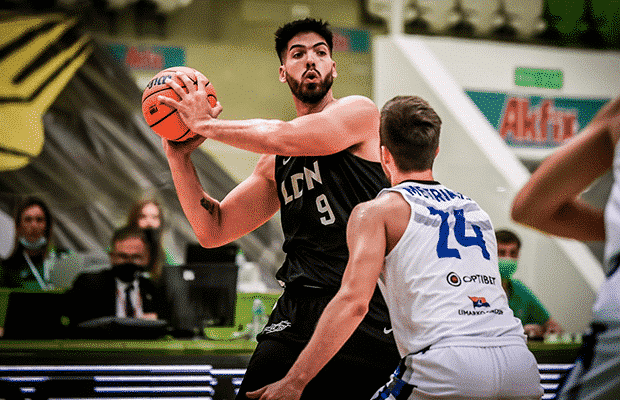 Bryson Mullens with the London Lions in 2020, Hoopsfix.com