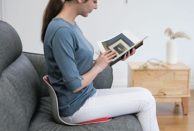 If You Have Problem with Sitting Posture, Try the Curble Chair Now