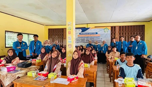 Membangun Karakter Sejak Dini: Menanamkan Sikap Disiplin dan Tanggung Jawab Siswa MTs Al-Muawanah…