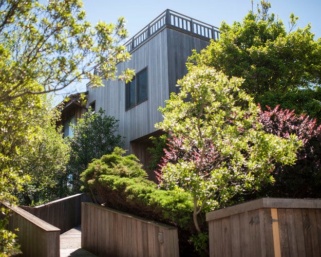 NYU Is Also Giving Faculty Vacation Homes With Your Tuition Money By 