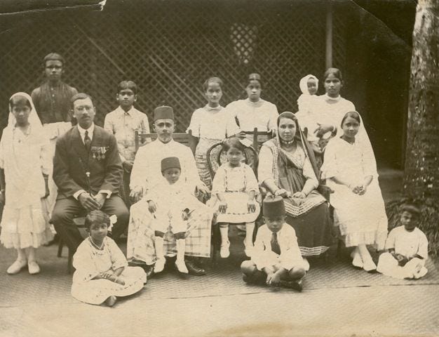 The Unique Tamil of Sri Lankan Moors: A Language Without a proper alphabet.
