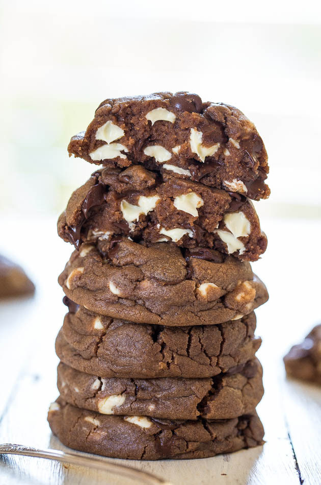 Nutella White Chocolate Chip Cookies