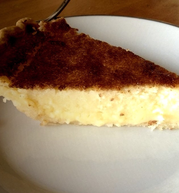 Nobody will be able to tell that this custard pie is made with buttermilk because it is so sweet, rich, and creamy. It’s wonderful on its own, but when molasses is added, it becomes downright sinful.