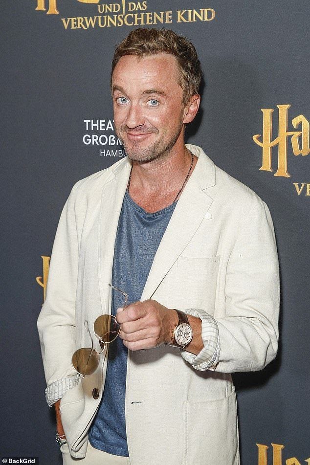 Loyalty and Controversy: Tom Felton’s Unwavering Support for JK Rowling