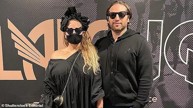 Music Star Sia Clashes with Ex-Husband in Court over Son’s Future