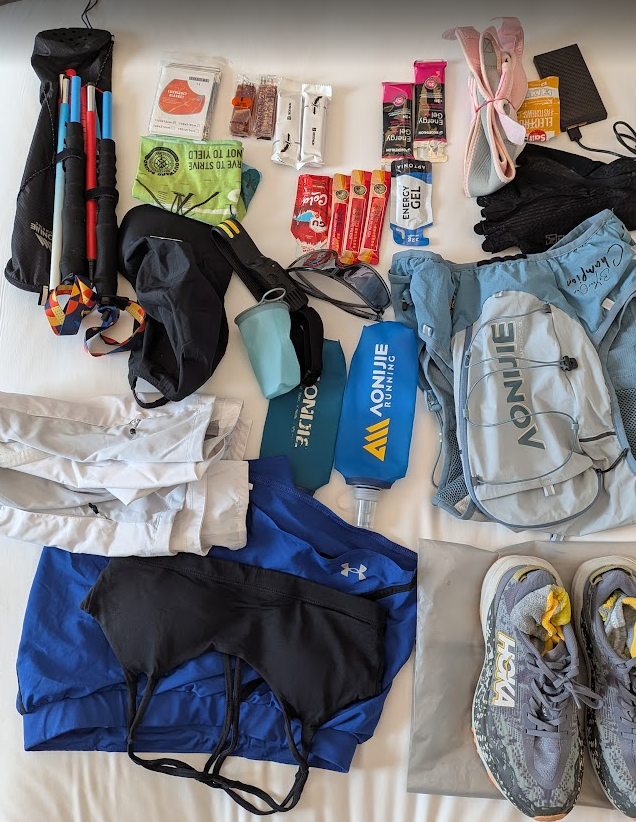 Gears with nutrition gels laid out for trail race