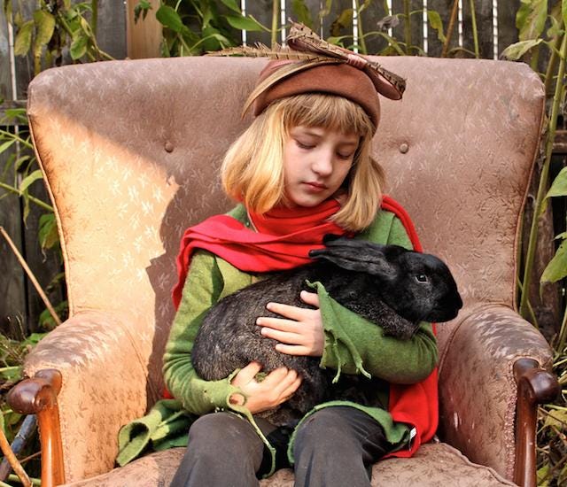 Ask Polly I’m 33 And Single. What Am I Doing Wrong? by Heather