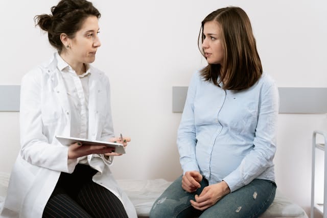 Vaginal Yeast Infection: Symptoms, Causes, and Treatment
